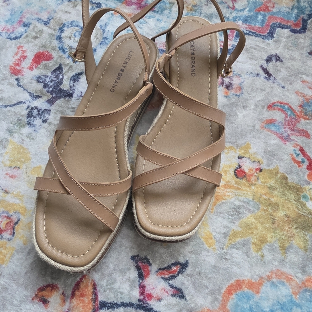 Lucky Brand Women’s Tan Strappy Wedge Sandals